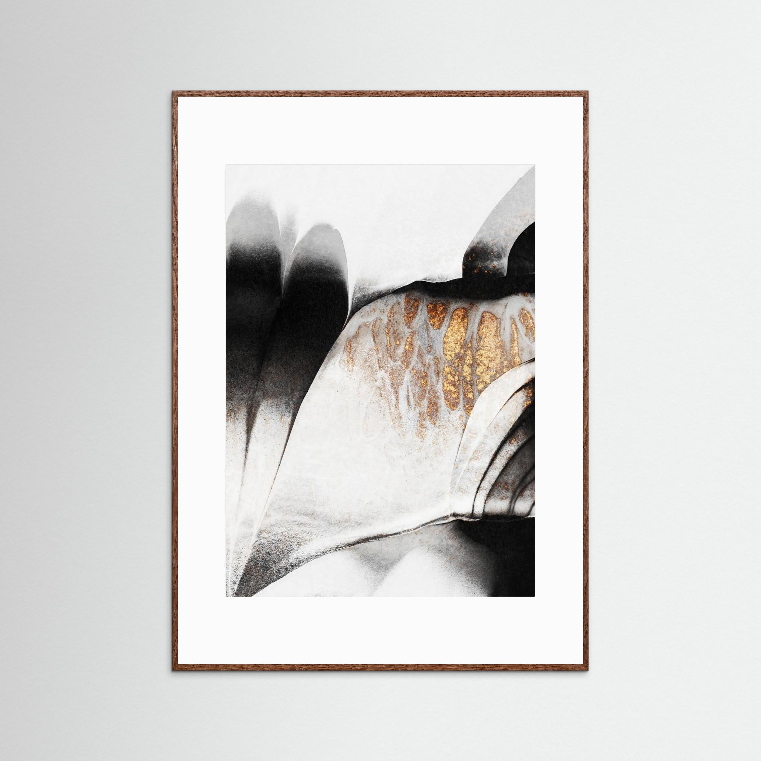 Gold Veins by Elisabeth Fredriksson