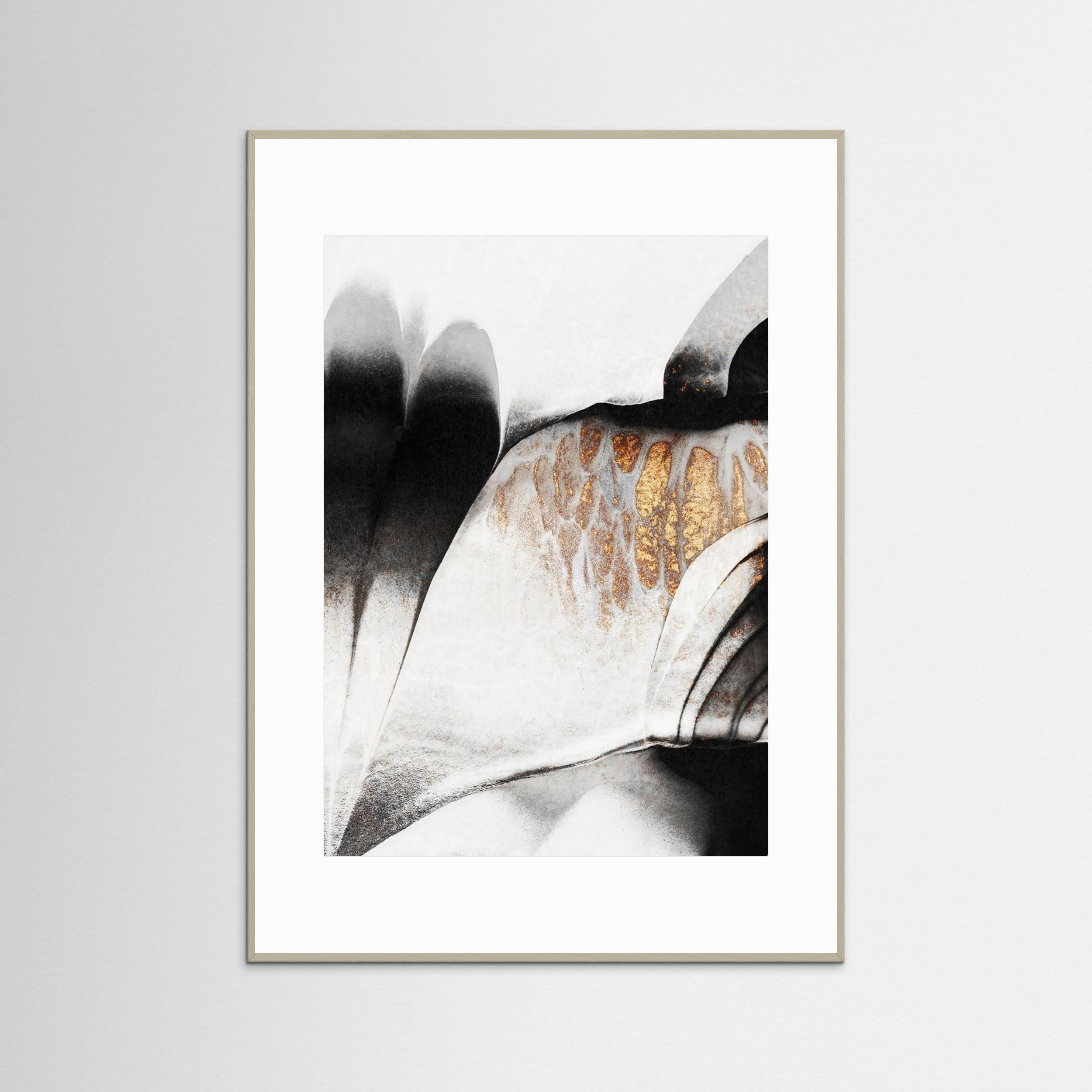 Gold Veins by Elisabeth Fredriksson