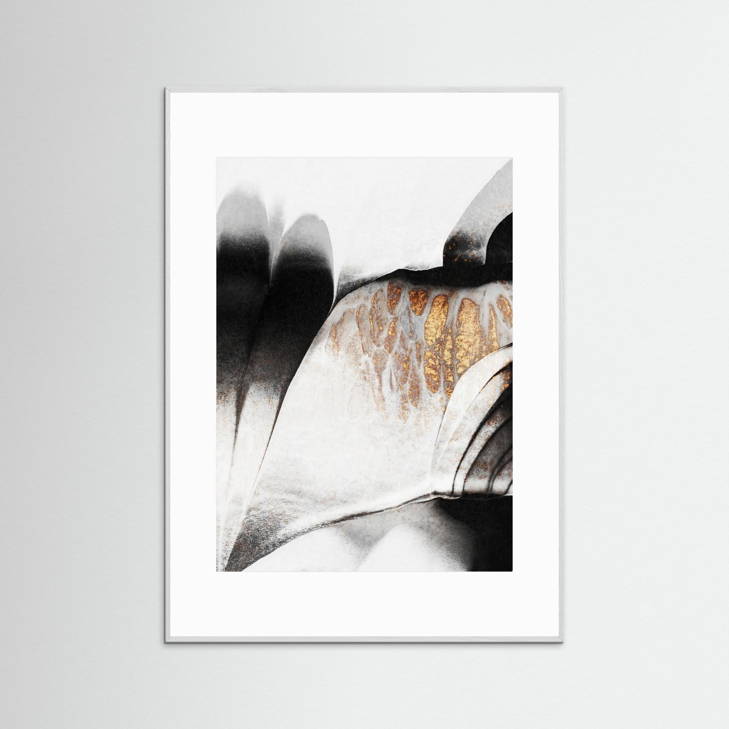 Gold Veins by Elisabeth Fredriksson