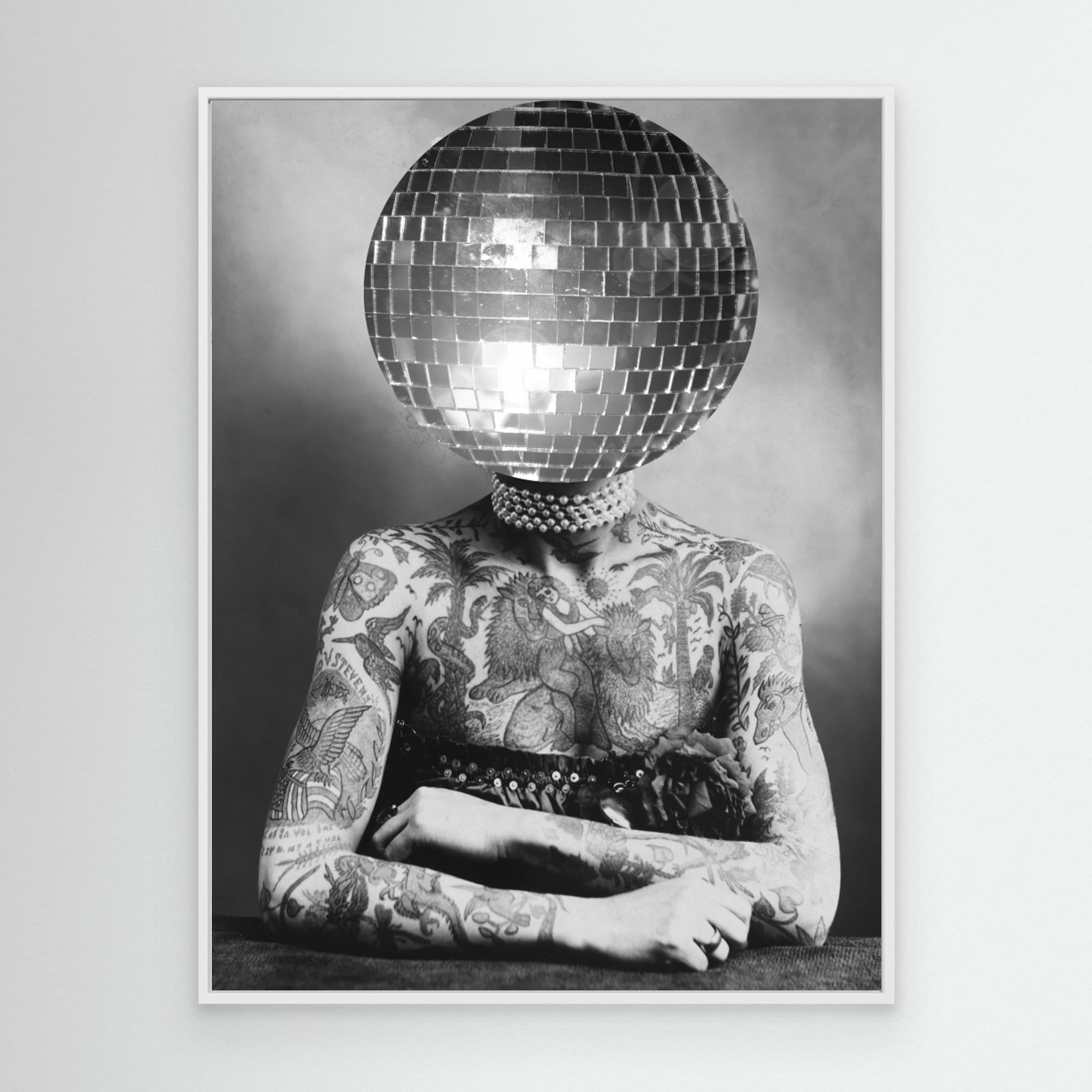 DISCO VINTAGE PORTRAIT by The Art Concept Canvas